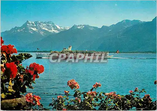 Cartes postales moderne Schweiz Suisse Switzerland Lac Leman Bateau salon le Geneve aux environs de Clarens Montreux et