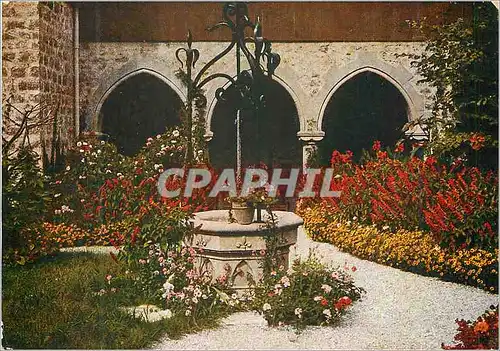 Cartes postales moderne Puits et Cloitre du Chateau de Tourrande