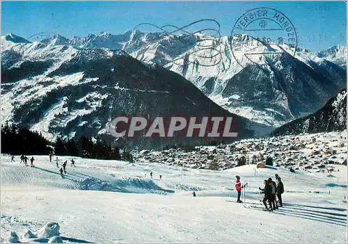 Moderne Karte Station de Verbier en hiver les pistes et au fond le Massif du Trient
