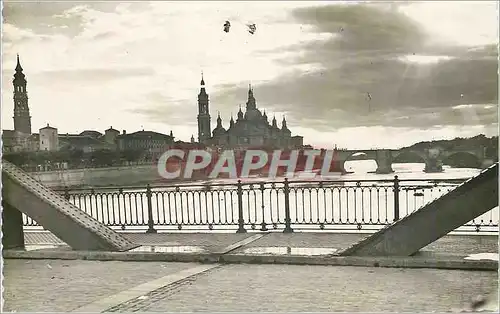 Cartes postales Zaragoza Puente de Piedra visto des de el Puente del Pilar Pont de Pierre vu des le Pont de El P