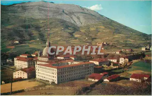 Cartes postales moderne Santuario de Loyola Nouvel Edifice du Juniorat et vue partielle