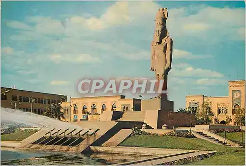 Moderne Karte Le Caire Statue de Ramses ii