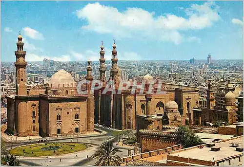 Cartes postales moderne Cairo Les Mosquees Sultan Hassan et El Riffaie