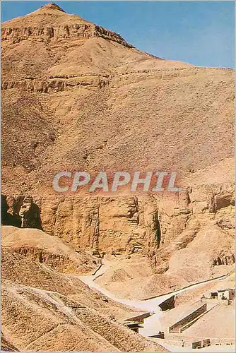 Cartes postales moderne Thebes La vallee des Rois Entre du tombeau du roi Tut Ankh Amon et Ramses vi a droite en bas
