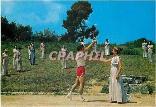 Cartes postales moderne Olympie La premise de la Flamme Olympique