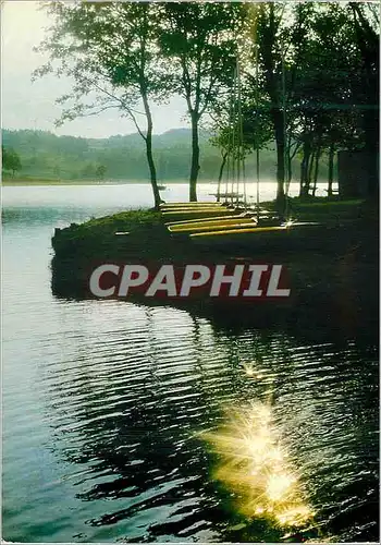 Cartes postales moderne Saint Pardoux Contre jour sur la base nautique du lac