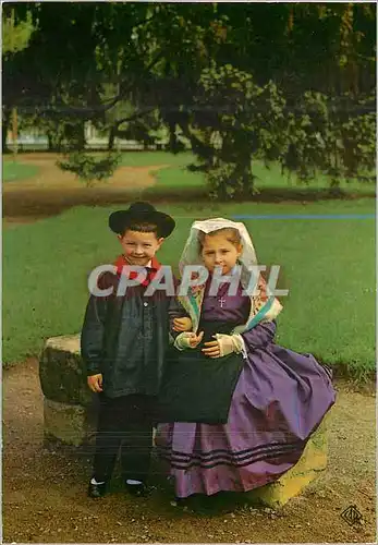 Cartes postales moderne En Limousin Enfants en costumes du Pays