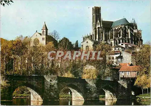 Cartes postales moderne Limoges Haute Vienne La Cathedrale et le Pont Saint Etienne