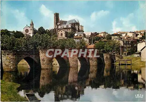 Cartes postales moderne Limoges Hte Vienne Le Pont St Etienne xii siecle Monument historique et la Cathederale xii siecl