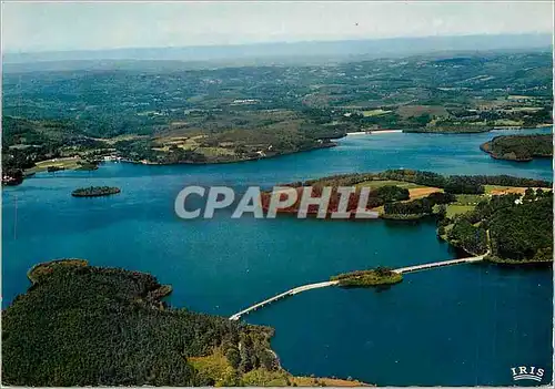 Cartes postales moderne Limousin Pittoresque Entre Peyrat la Chateau et Royere Le Lac de Vassivieres Vue generale