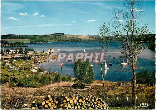 Cartes postales moderne Limousin Pittoresque Pres de Peyrat Le Chateau le lac de Vassivieres l un des plus beaux du Limo