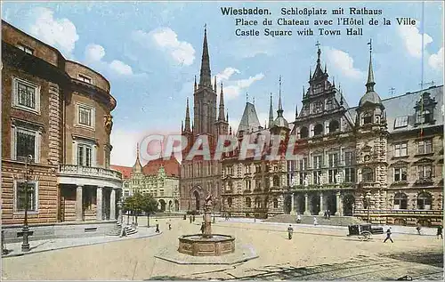 Cartes postales Wiesbaden Place du Chateau avec l Hotel de la Ville