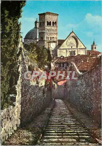Cartes postales moderne Assisi Rue medievale et S Rufino