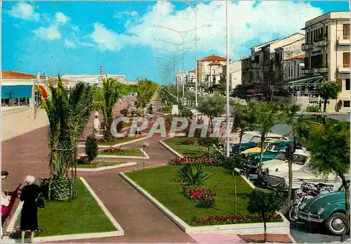 Cartes postales moderne Lido di Camaiore Viali lungomare