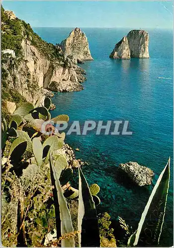Cartes postales moderne Capri Les Faraglione