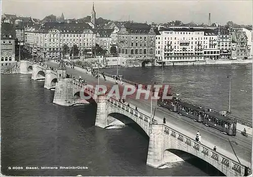 Cartes postales moderne Basel Mittlere Rheinbrucke Tramway