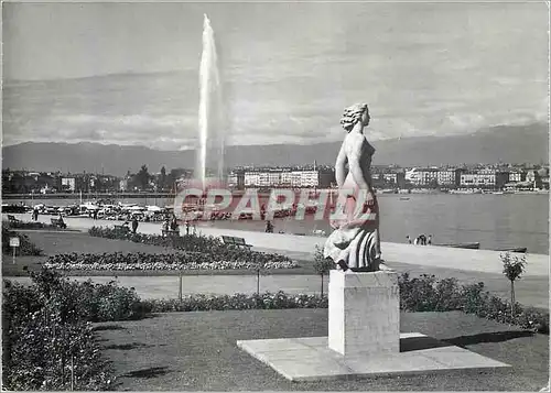 Cartes postales moderne Geneve Quai Gustave Ador la Statue de la Brise et le jet d'eau