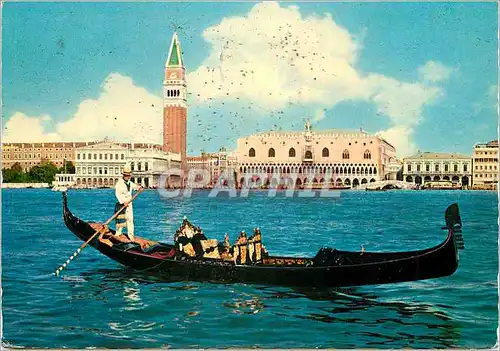 Cartes postales moderne Venezia Panorama et gondole