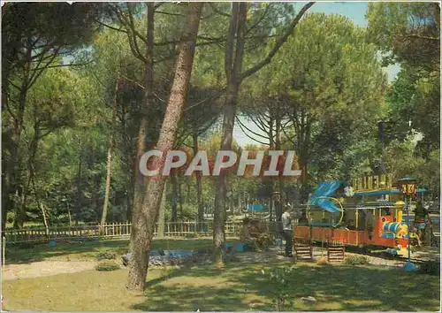 Cartes postales moderne Viareggio La piniere Amusement des enfants