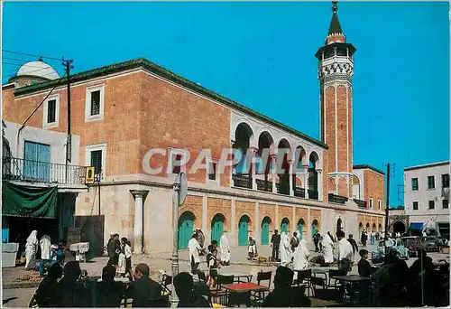 Cartes postales moderne Tunis mosquee sahab ettabaa (place halfaouine)
