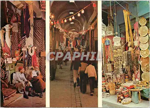 Cartes postales moderne Tunis les souks rues commerciales de la vieille ville