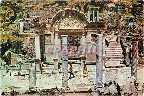 Cartes postales moderne Turkey Ephesus Temple d'Adrien