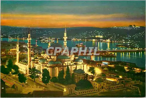 Cartes postales moderne Istanbul Turkey La mosquee de Soliman le Magnifique le Corne d'Or et le Pont d'Ataturk vue noctu