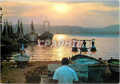 Cartes postales moderne Costa Brava Atardecer Bateaux de peche