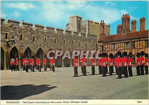 Moderne Karte Windsor Castle The Guard mounting on the Lower Ward Militaria