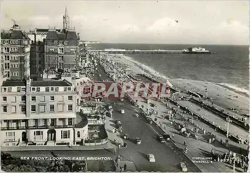 Cartes postales moderne Sea Front Looking East Brighton