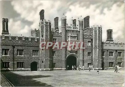 Moderne Karte Hampton Court Palace The Great Gatehouse (Early 16th Century) from the Base Court