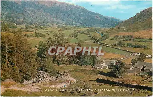 Cartes postales moderne Great Langdale Valley from Dungeon Ghyll English Lakes