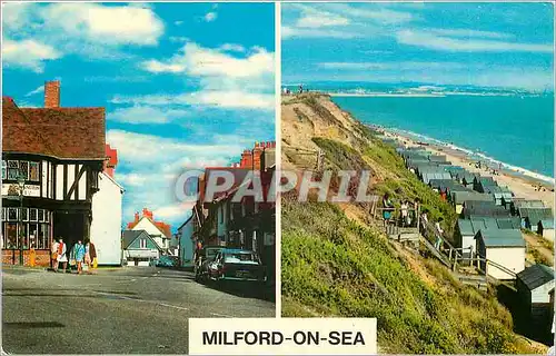 Cartes postales moderne Milford-on-Sea High Street