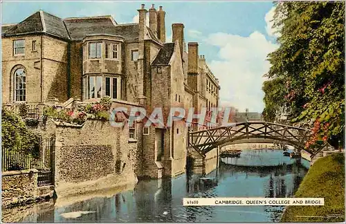 Cartes postales moderne Cambridge Queen's College and Bridge