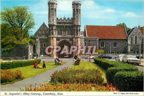 Cartes postales moderne Canterbury St Augustine's Abbey Gateway Canterbury Kent
