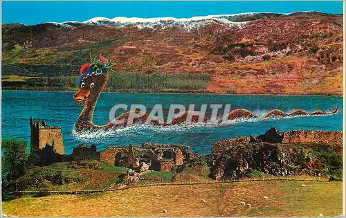 Cartes postales moderne Loch Ness Monster at Castle Urquhart