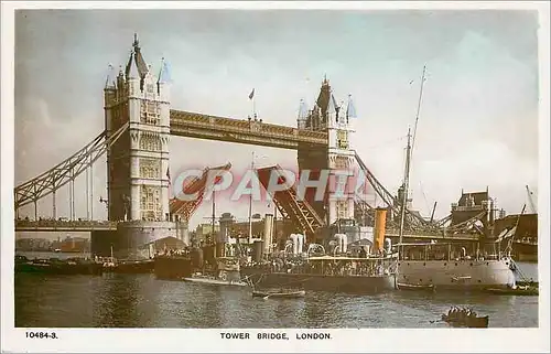 Moderne Karte Tower Bridge London Bateau