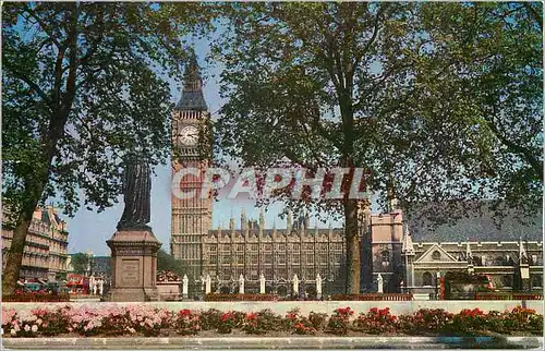 Cartes postales moderne The Houses of Parliament on the River Thames London