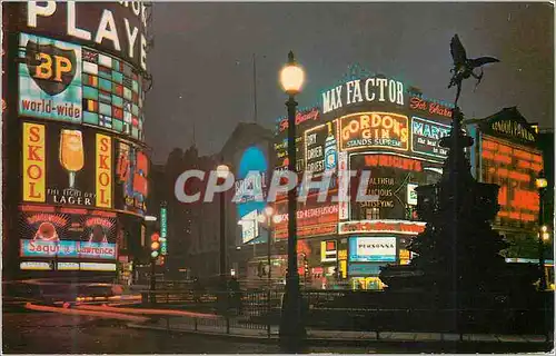 Cartes postales moderne Piccadilly Circus by night London British Petroleum Gordon