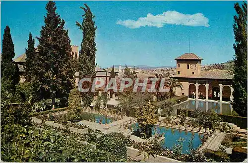 Cartes postales moderne Granada Alhambra Jardins du Portal et Tour des Dames