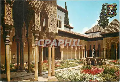 Cartes postales moderne Granada Alhambra Cour des Lions