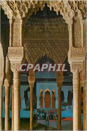 Cartes postales moderne Granada Alhambra iluminada Arc et cour des Lions