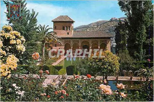 Cartes postales moderne Granada Alhambra Tour des Dames et Jardins du Partal