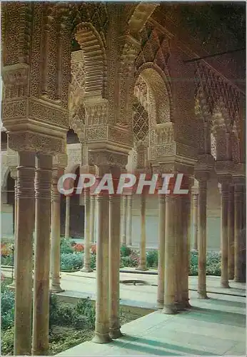 Cartes postales moderne Granada Colonnade de la Cour des Lions