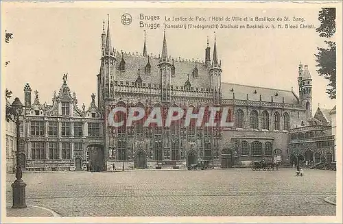 Cartes postales moderne Bruges La Justice de Paix de l Hotel de Ville et la Basilique d St Sang