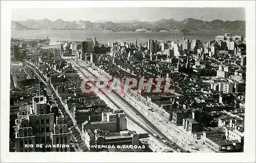 Cartes postales moderne Rio de Janeiro Avenida Vargas