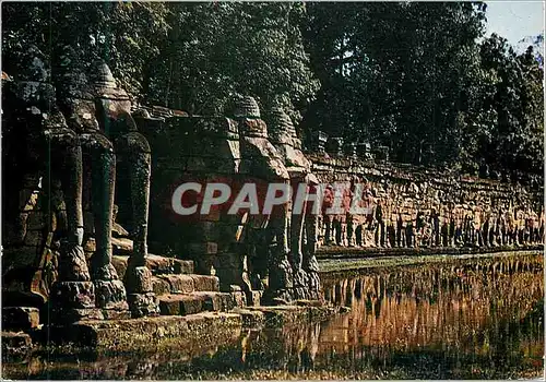 Cartes postales moderne Angkor Cambodge Terrasses des Elephants a Angkor Thom