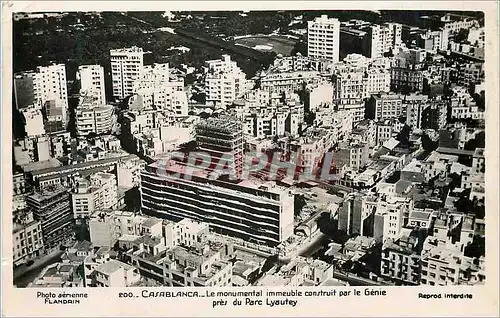 Cartes postales moderne Casablanca le monumental immeuble construit par le genie pres du parc lyautey