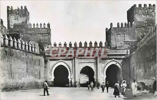 Cartes postales moderne Fes place et porte dekakene