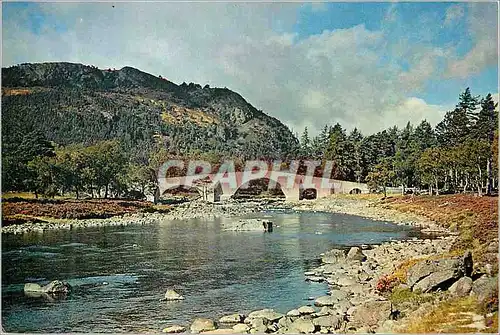 Moderne Karte The bridge of dee at invercauld near braemar aberdeenshire scotland